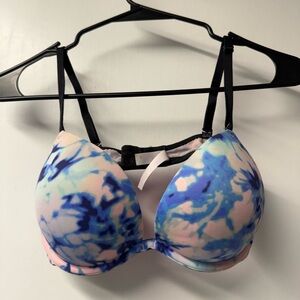 PINK Victoria's Secret Blue and Pink Tie-Dye Bra